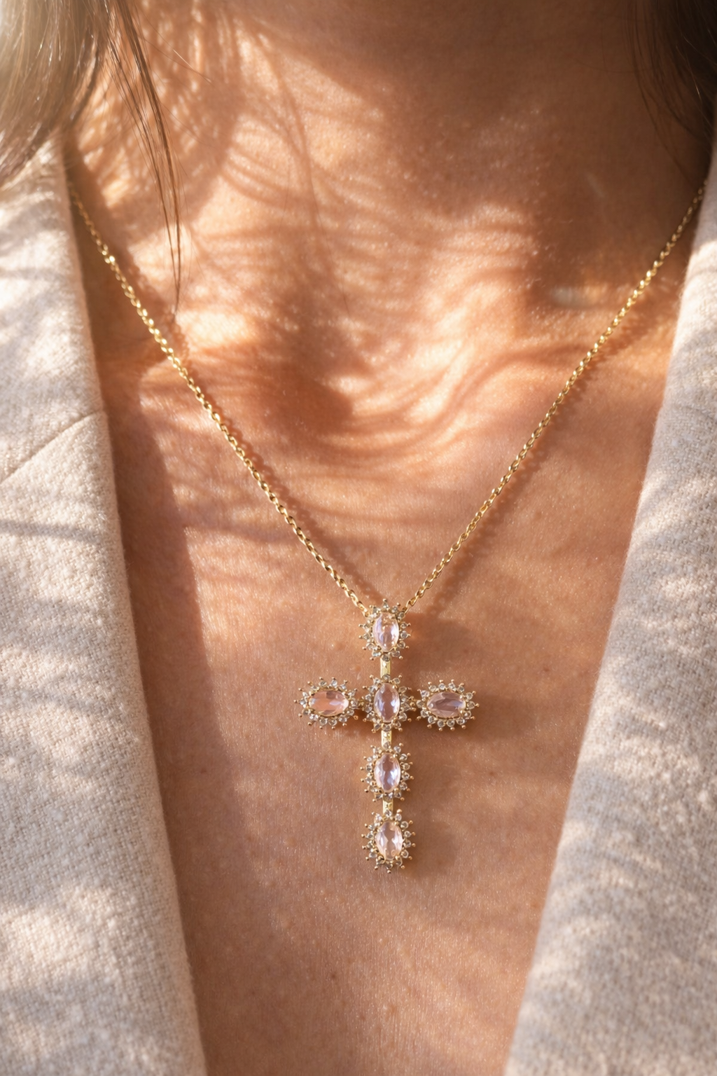 CELESTIAL NECKLACE IN PINK