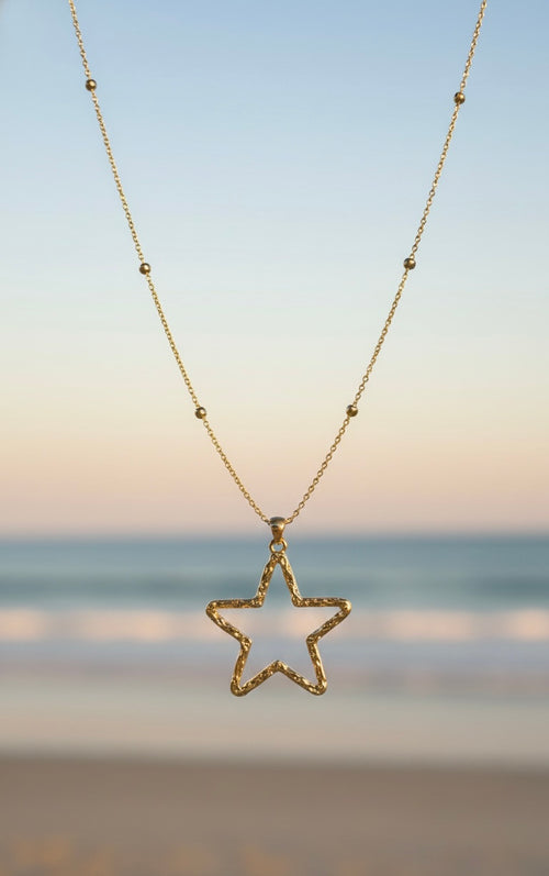 BARE STAR NECKLACE